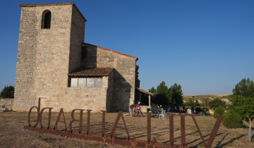 Pre sledovanie zatmenia si prenajali celú obec Pre sledovanie zatmenia si prenajali celú obec