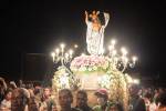 Veriaci na Filipínach si na Veľkonočnú nedeľu o štvrtej ráno pripomínajú stretnutie zmŕtvychvstalého Krista s Pannou Máriou. Snímka: archív Petra Filla, SVD. 