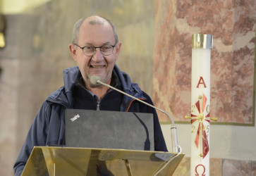 Ptav prednku o svtej Terzii z Lisieux si pripravil esk salezin Zdenk Janak. Snmka: Erika Litvkov