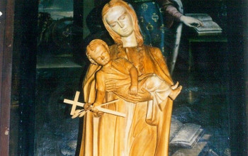 Za Podol�nskou Madonou stoj� nev�edn� pr�beh