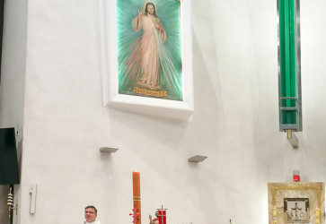 V diecéznej Svätyni Božieho milosrdenstva v Smižanoch sa v prvý májový deň uskutočnila slávnosť, na ktorej boli prítomní aj pútnici z Česka a Chorvátska. Snímka: Jozef Sendrej