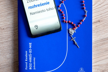 Vyhroten� spove� na javisku