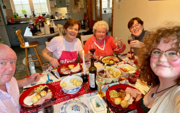 Dar�eky rozba�uj� r�no v py�ame