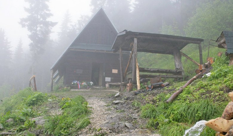 Viano�n� modlitba v zrube nad Polomkou