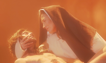 Stať sa na chvíľu Ježišovou matkou bolo silné Stať sa na chvíľu Ježišovou matkou bolo silné