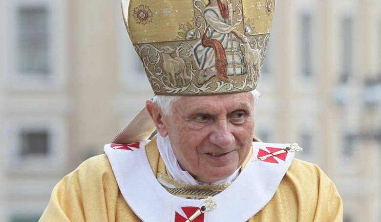 Ďakujeme, pápež Benedikt