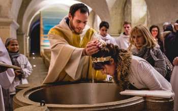 Z�nik kres�anstva sa nechyst�