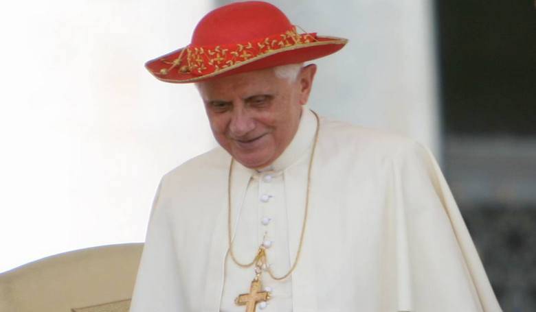 Cirkev sa lúči s Benediktom XVI.
