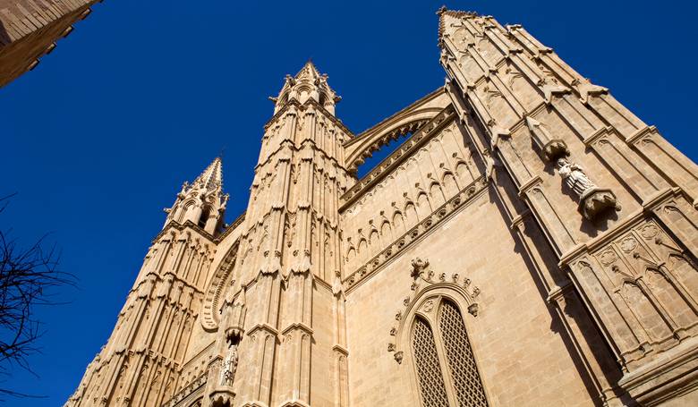 Aj gotické katedrály evanjelizujú