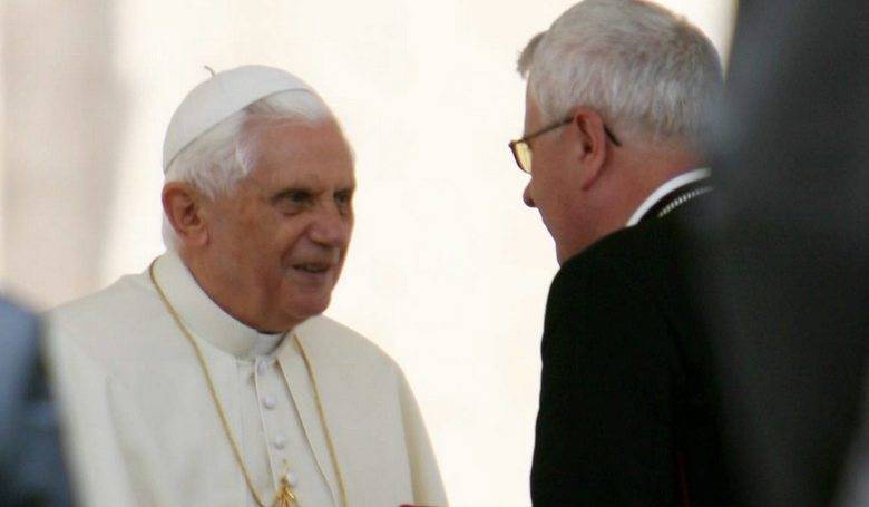 Poďakovanie za dar otcovstva pápeža Benedikta XVI.
