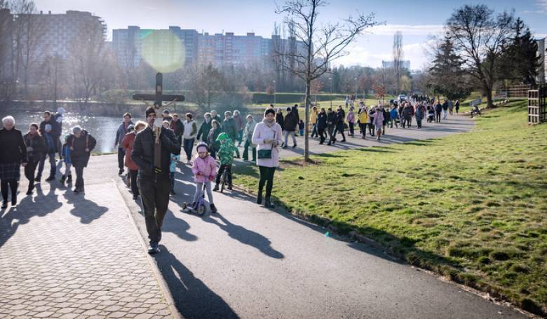 Rozmajme o radosti plyncej z kra