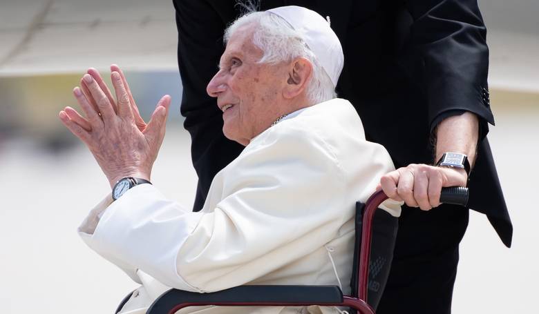 Zdravotný stav Benedikta XVI. sa nezhoršil