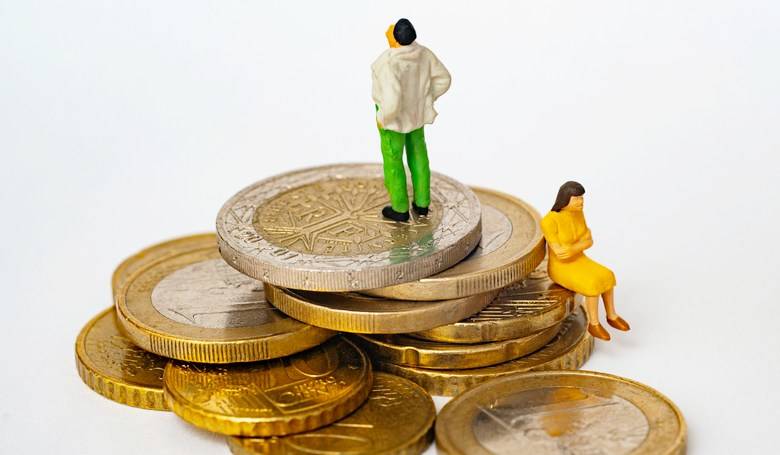 Hodnotu peniazom dávame my Hodnotu peniazom dávame my