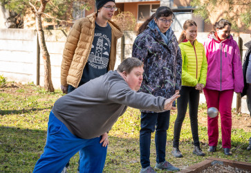 Na petangovom ihrisku bolo vidno s�perenie, ale i prajnos�. Sn�mka: Erika Litv�kov� 