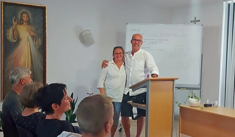 Tvárou v tvár k Bohu aj ľuďom Tvárou v tvár k Bohu aj ľuďom