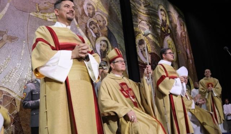 Ozbrojen sily a ozbrojen zbory SR maj novho biskupa