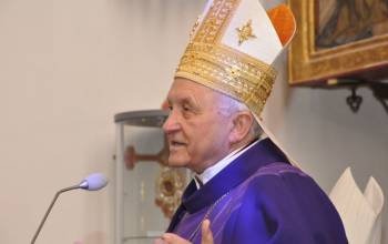 Spom�name na arcibiskupa Alojza Tk��a, dnes by mal 90 rokov