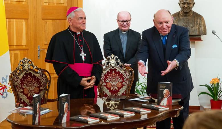 Na nunciatúre predstavili knihu o Jánovi XXIII.
