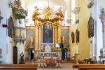 Oltár v Kostole sv. Františka z Assisi prešiel obnovou. Snímka: Ján Lauko