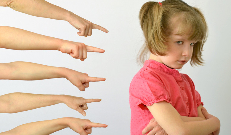 Nlepky sa asom menia na vntorn hlasy