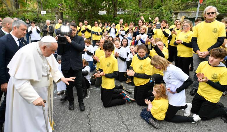 Pápež v inštitúte pre nevidiacich: Toto je čisté evanjelium
