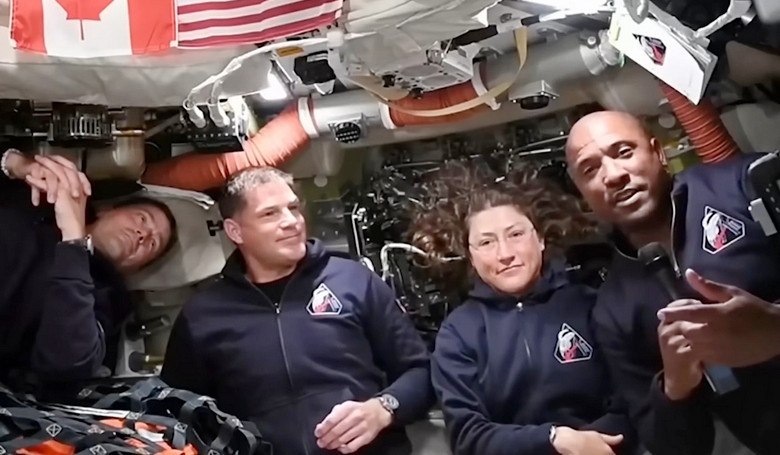 Veľkonočný pozdrav z vesmíru Veľkonočný pozdrav z vesmíru