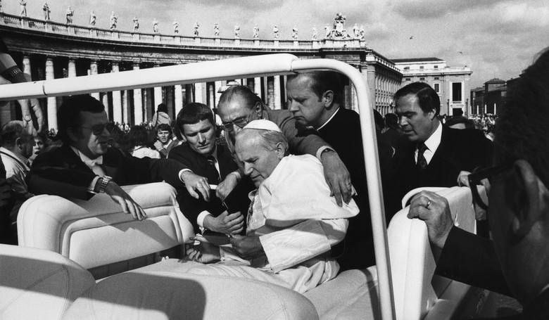 Pred 42 rokmi bol spáchaný atentát na Jána Pavla II.