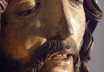 Detail Kristovej tváre na kríži v Spiškej Novej Vsi