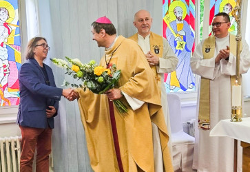 V Kaplnke sv. Juraja na Ministerstve obrany SR v Bratislave sa pri príležitosti sviatku patróna vojakov uskutočnila slávnostná svätá omša. Hlavným celebrantom bol biskup Pavol Šajgalík. Snímka: archív Ordinariátu OS a OZ SR