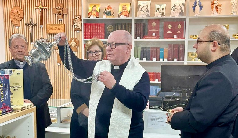 Nová predajňa Spolku svätého Vojtecha Nová predajňa Spolku svätého Vojtecha