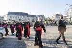 Kardináli a biskupi prichádzajúci do Prezidentského palácaSnímka: Peter Slovák 