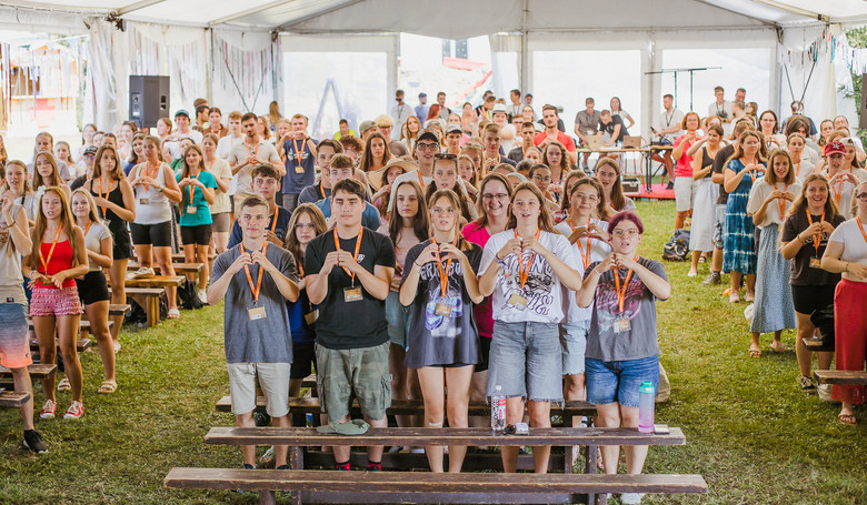 Mladm zahoreli srdcia radosou