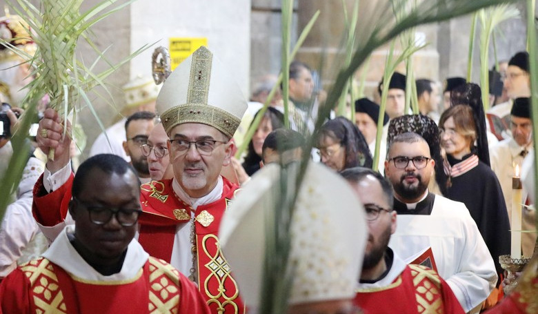 Podporme Sv�t� zem aspo� modlitbami