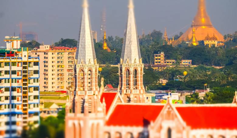 Mimoriadny misijný mesiac: V Mjanmarsku slávili kňazské svätenia a primície