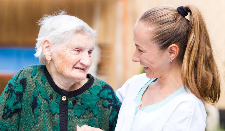 Ke sa nebo spja so zemou