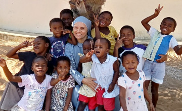 Keď sa modlíme s deťmi, Boh koná zázraky Keď sa modlíme s deťmi, Boh koná zázraky