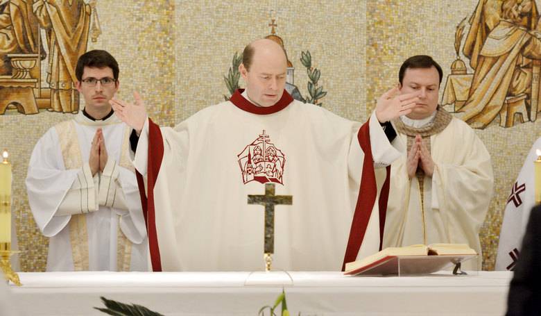 Ďalší Slovák sa stal pápežským ceremoniárom