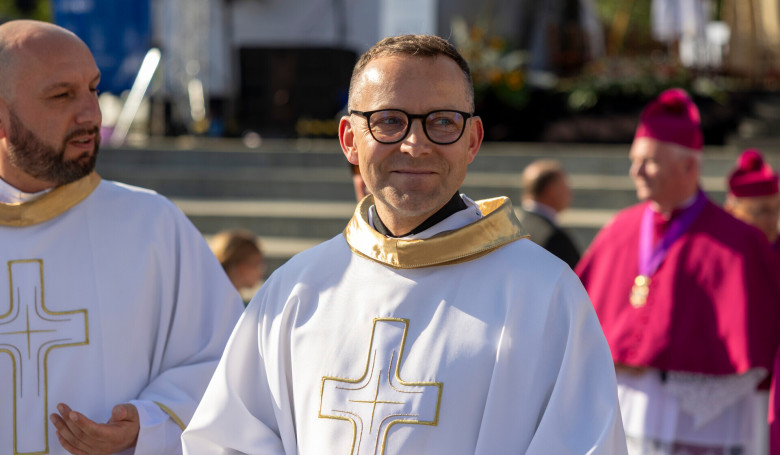 Biskupi zvolili nového generálneho sekretára Biskupi zvolili nového generálneho sekretára