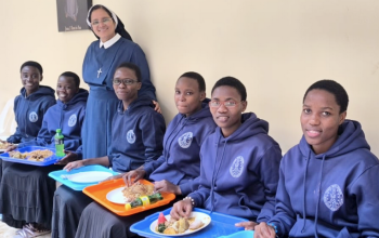 Duch Svätý vanie aj Ugandou Duch Svätý vanie aj Ugandou