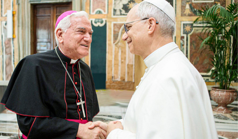 Pápež misie, pokoja a jednoty Pápež misie, pokoja a jednoty
