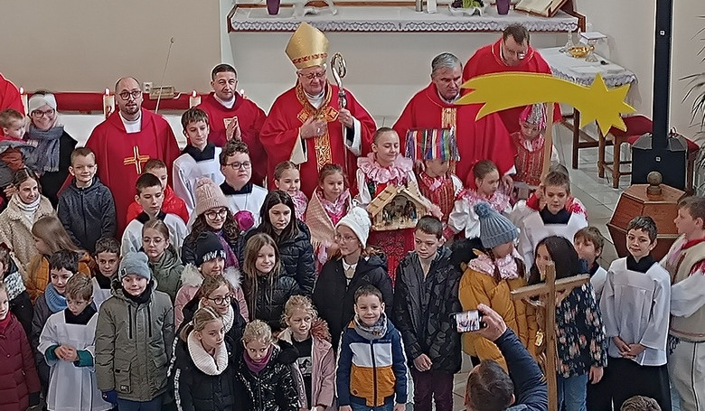 Prinášať radosť je dobrý skutok Prinášať radosť je dobrý skutok