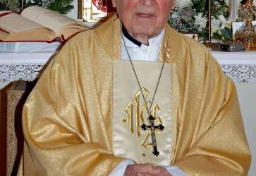 Biskup Pavol Mária Hnilica bol človekom hlbokej a autentickej viery. –TK KBS–/archív Rodiny Panny Márie 