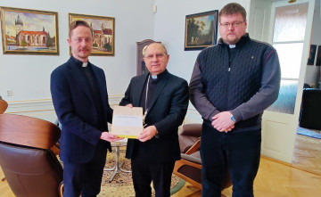 Spis o kňazovi Szmutkovi v rukách arcibiskupa Spis o kňazovi Szmutkovi v rukách arcibiskupa