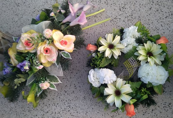 Plastové ozdoby sa rozkladajú stovky rokov. Snímka: KN/AS