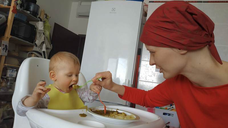 Celú situáciu okolo choroby zvládali manželia Špačekovci lepšie vďaka tomu, že mali Natálku, o ktorú sa bolo treba prioritne starať. Snímka: archív rodiny Špačekovcov